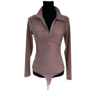 Altar'd State Ribbed Ruched Long Sleeve Bodysuit Mauve Small